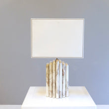 Lade das Bild in den Galerie-Viewer, vintage italian brutalist marble lamp 1980s
