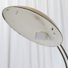 Lade das Bild in den Galerie-Viewer, Mid Century Brass  Desk Lamp by Hillebrand

