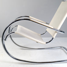 Lade das Bild in den Galerie-Viewer, vintage bauhaus style rocking chair by Fasem
